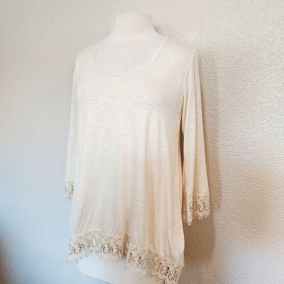 Max Studio Cream Blouse w/Lace Trim Size M - Picture 4 of 14